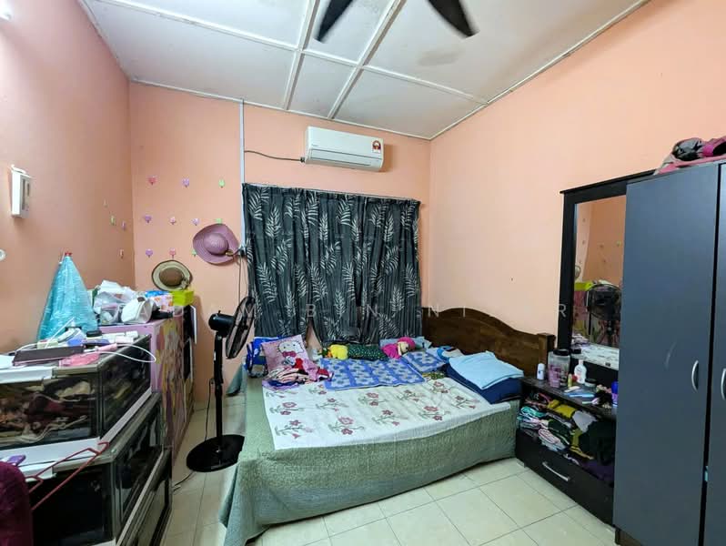 1-storey Terraced House for Sale in Shah Alam (Selangor) - Adam Bin Nizar - PropertyGuru.com.my