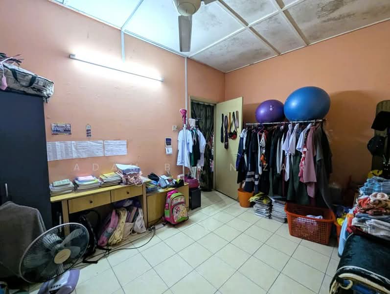 1-storey Terraced House for Sale in Shah Alam (Selangor) - Adam Bin Nizar - PropertyGuru.com.my