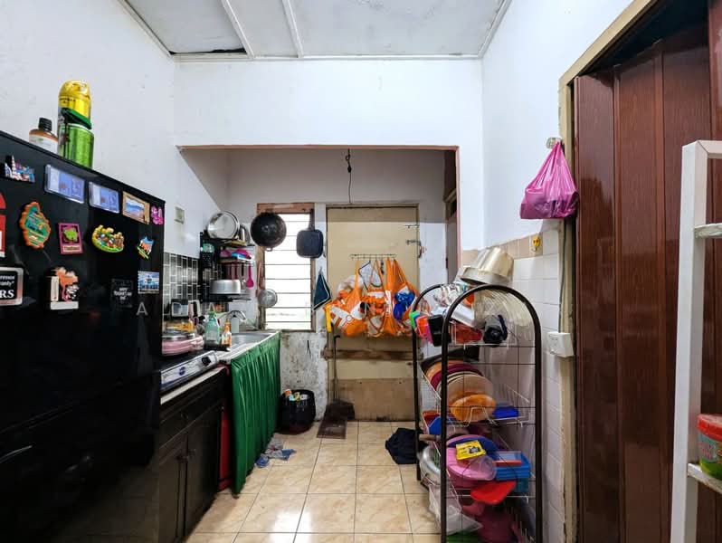 1-storey Terraced House for Sale in Shah Alam (Selangor) - Adam Bin Nizar - PropertyGuru.com.my