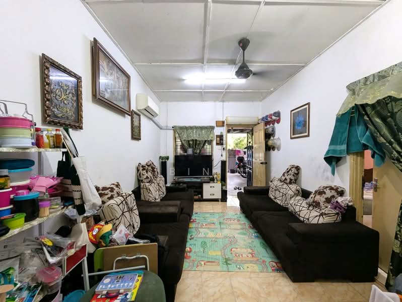 1-storey Terraced House for Sale in Shah Alam (Selangor) - Adam Bin Nizar - PropertyGuru.com.my