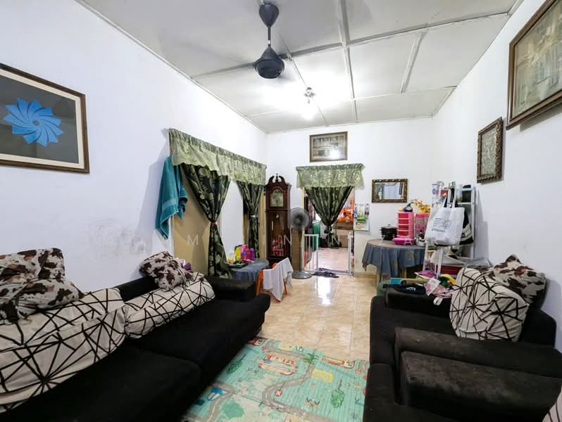 1-storey Terraced House for Sale in Shah Alam (Selangor) - Adam Bin Nizar - PropertyGuru.com.my