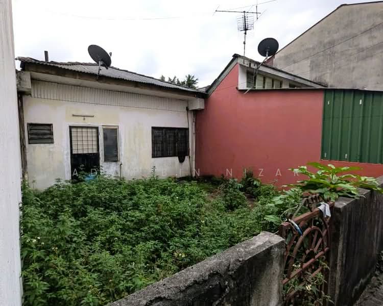 1-storey Terraced House for Sale in Shah Alam (Selangor) - Adam Bin Nizar - PropertyGuru.com.my