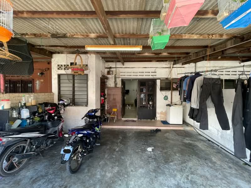1-storey Terraced House for Sale in Shah Alam (Selangor) - Adam Bin Nizar - PropertyGuru.com.my