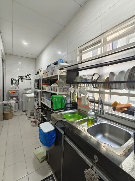 2-storey Terraced House for Sale in Bandar Teknologi Kajang (Kajang) - Nichole Liew - Kitchen - PropertyGuru.com.my
