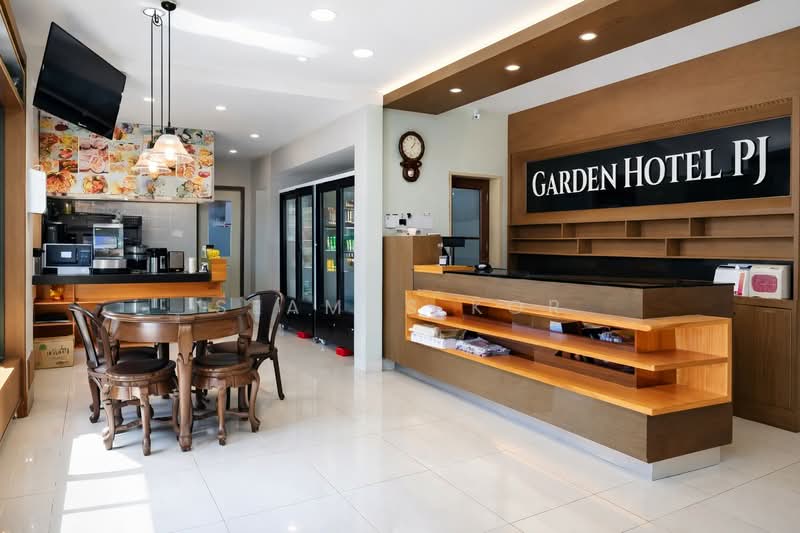 Hotel / Resort untuk Dijual di Kampung Sungai Kayu Ara (Petaling Jaya) - Seamus Kor - Lobby - PropertyGuru.com.my