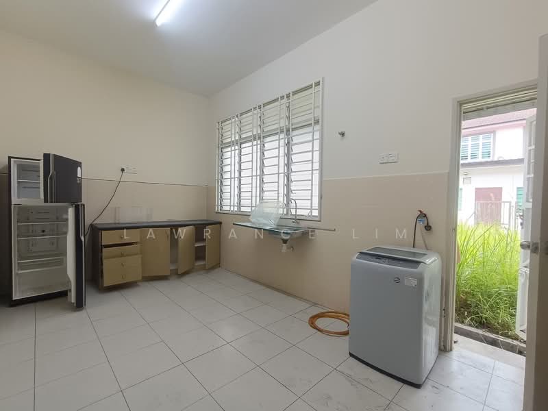 Rumah Teres 2 Tingkat untuk Dijual di Taman Angkasa Nuri (Durian Tunggal) - Lawrance Lim - PropertyGuru.com.my