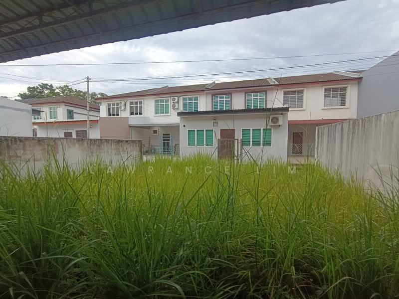 Rumah Teres 2 Tingkat untuk Dijual di Taman Angkasa Nuri (Durian Tunggal) - Lawrance Lim - PropertyGuru.com.my
