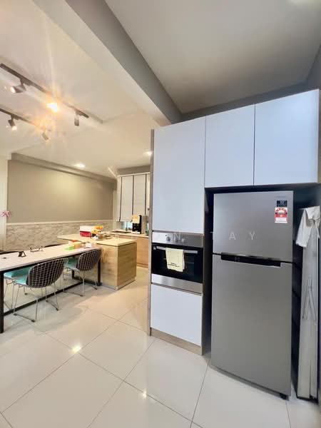 Apartment for Sale at D'Lagoon Luxury Apartment - See Hon Tay - PropertyGuru.com.my