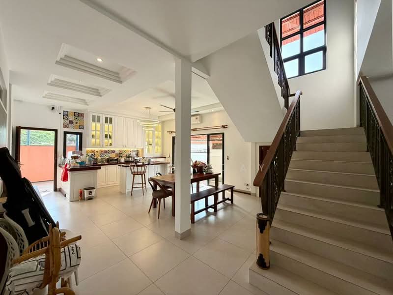 Semi-Detached House for Sale in Tanjung Tokong (Penang) - Ping Koay - Kitchen - PropertyGuru.com.my