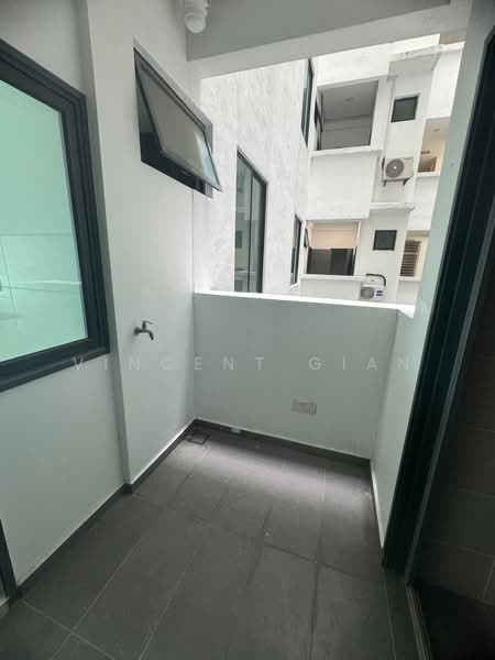 Servis Apartment untuk Dijual di Marina Residence - Vincent Gian - PropertyGuru.com.my