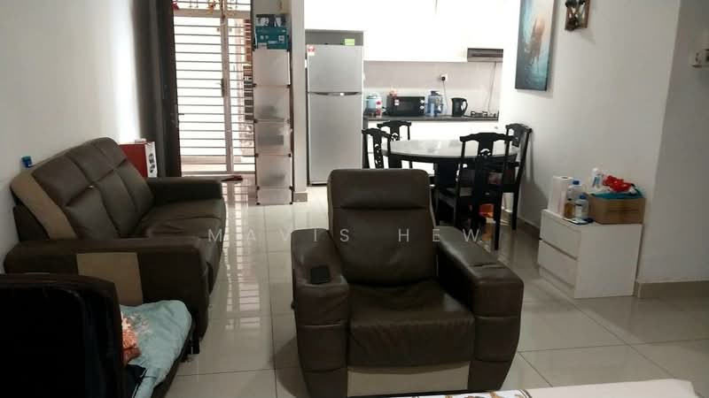 Servis Apartment untuk Disewa di Larkin Heights - Mavis Hew - Living Room - PropertyGuru.com.my