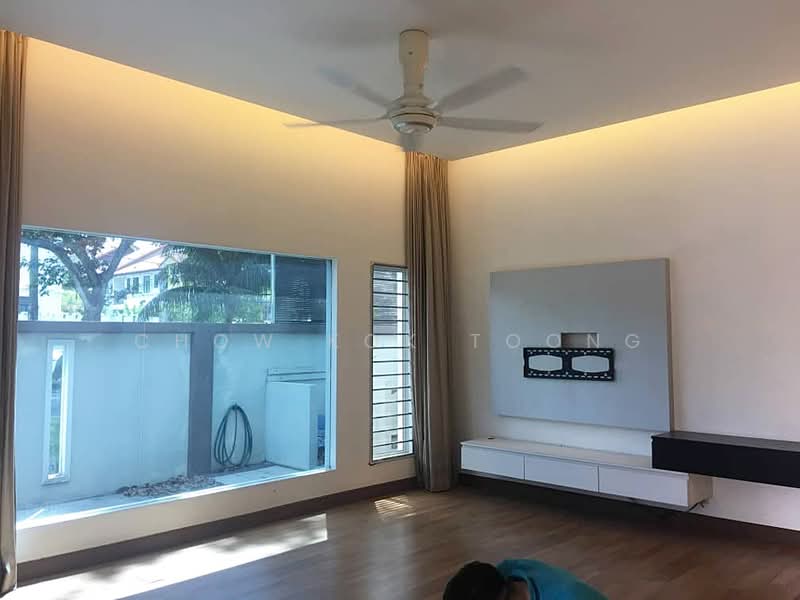1-storey Terraced House for Sale in Bandar Kinrara (Selangor) - Chow Kok Toong - Living Room - PropertyGuru.com.my