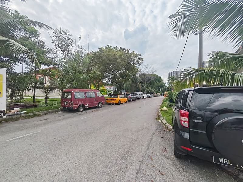 Rumah Teres 1 Tingkat untuk Dijual di Bandar Kinrara (Selangor) - Chow Kok Toong - Exterior - PropertyGuru.com.my