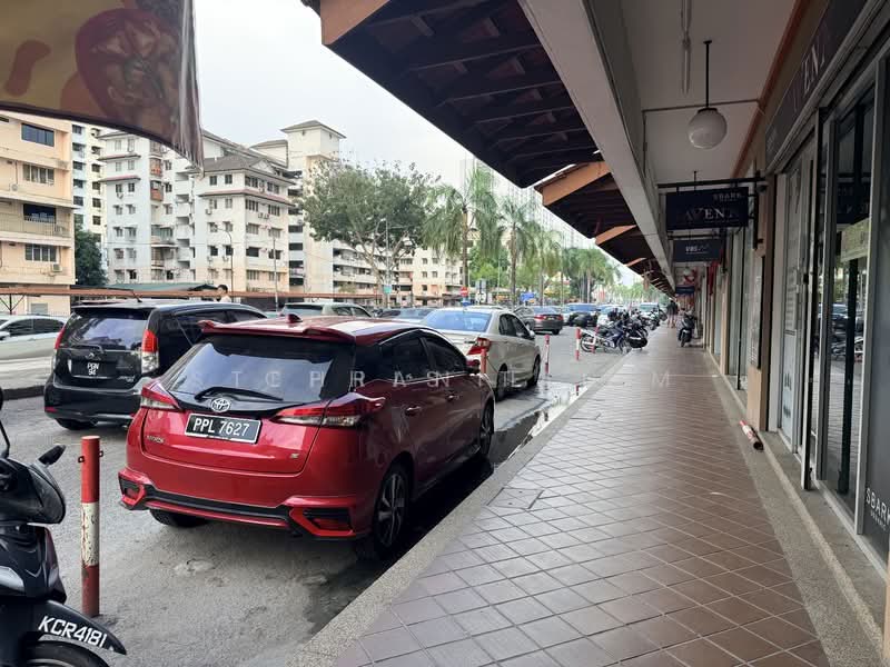 Shop for Rent in Jelutong (Penang) - Stephanie Lim - Exterior - PropertyGuru.com.my