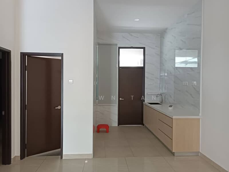 2.5-storey Terraced House for Sale in Puchong (Selangor) - Shawn Tan - Kitchen - PropertyGuru.com.my