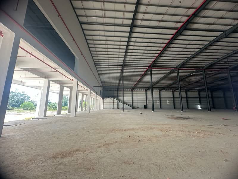 Factory for Rent in Batu Kawan (Penang) - Crystal Tee - Interior - PropertyGuru.com.my
