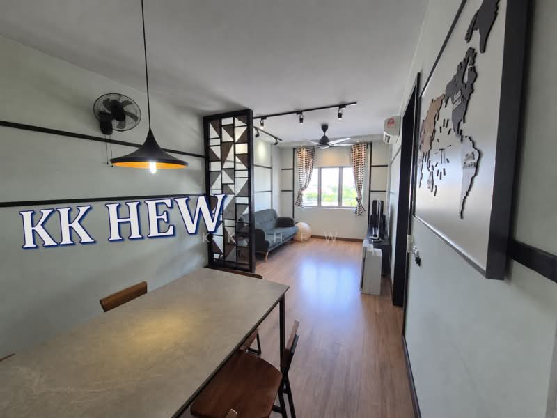 Pangsapuri untuk Disewa di Karisma @ Eco Majestic - KK HEW - Living Room - PropertyGuru.com.my
