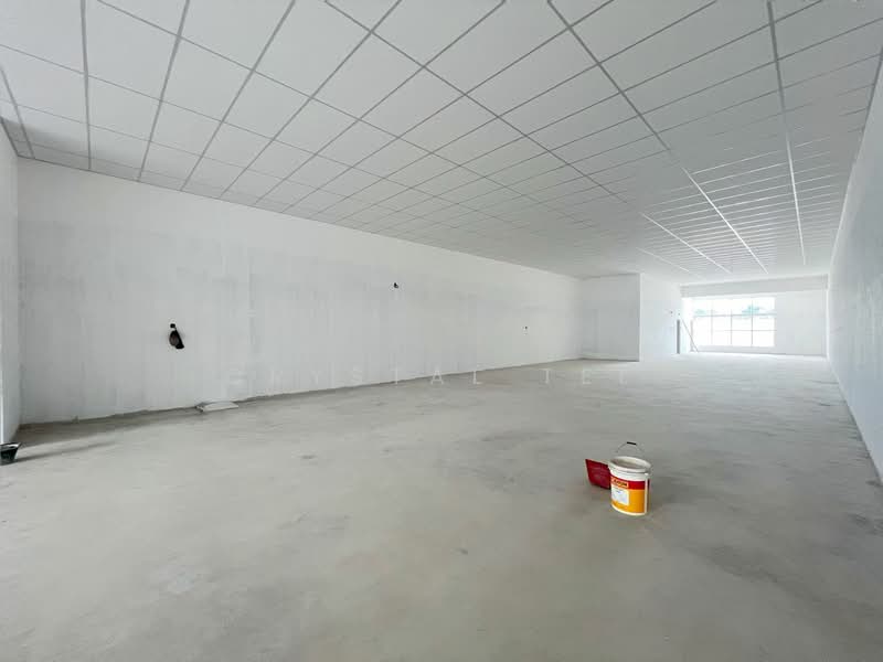 Factory for Rent in Bayan Lepas (Penang) - Crystal Tee - Interior - PropertyGuru.com.my