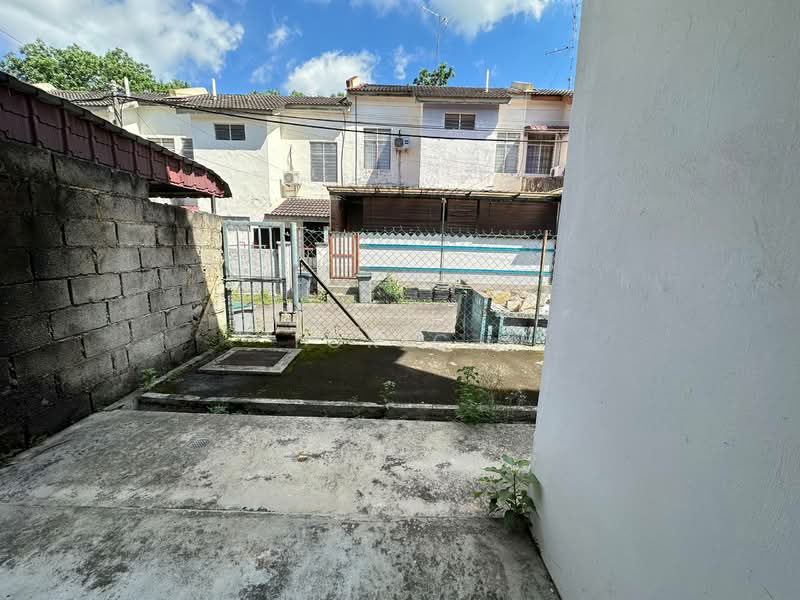 1.5-storey Terraced House for Sale in Bandar Putra (Kulai) - Tok CJ - Exterior - PropertyGuru.com.my
