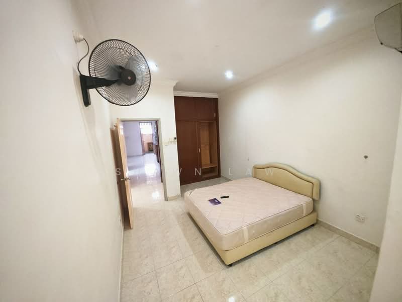 1-storey Terraced House for Sale in Skudai (Johor) - Shawn Law - Bedroom - PropertyGuru.com.my