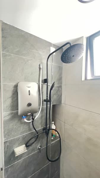 Kondominium untuk Disewa di Residensi Bintang - Amelyn Thong - Bathroom - PropertyGuru.com.my