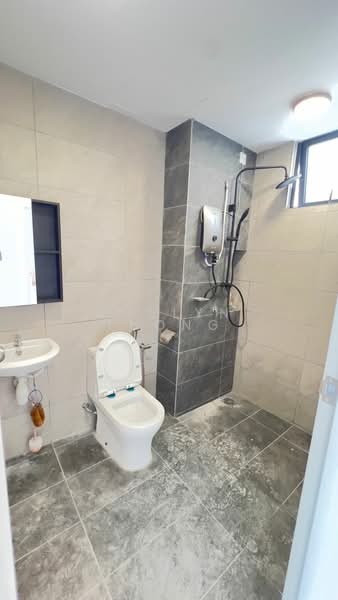 Kondominium untuk Disewa di Residensi Bintang - Amelyn Thong - Bathroom - PropertyGuru.com.my