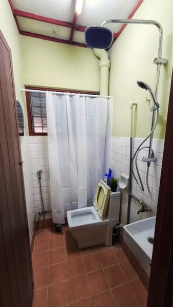 Rumah Teres 1 Tingkat untuk Dijual di Bangsar (Kuala Lumpur) - Joey Lim - Bathroom - PropertyGuru.com.my