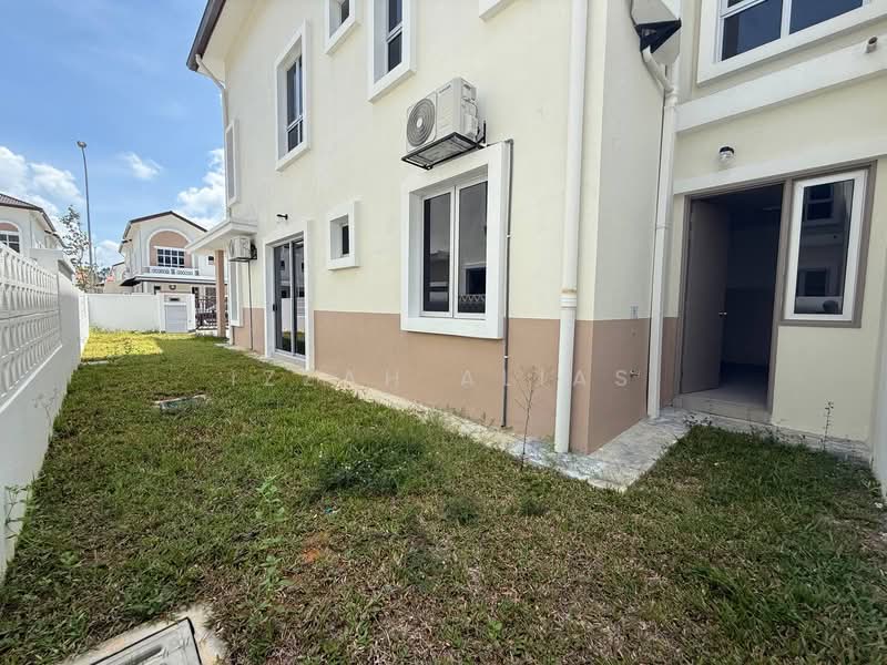 Semi-Detached House for Sale in Alam Sari (Bangi) - Izzah Alias - PropertyGuru.com.my
