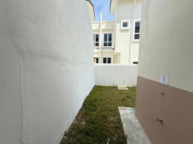 Semi-Detached House for Sale in Alam Sari (Bangi) - Izzah Alias - PropertyGuru.com.my
