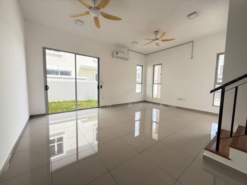Semi-Detached House for Sale in Alam Sari (Bangi) - Izzah Alias - PropertyGuru.com.my