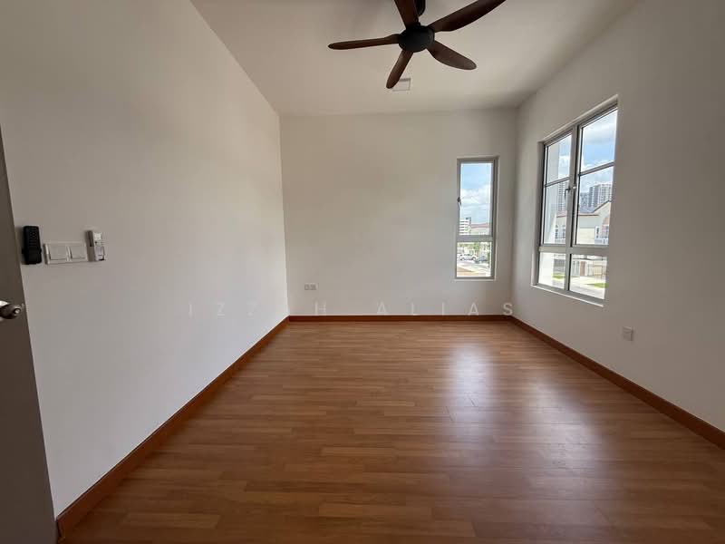 Semi-Detached House for Sale in Alam Sari (Bangi) - Izzah Alias - PropertyGuru.com.my