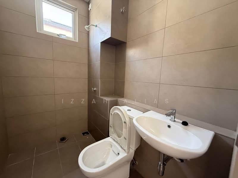 Semi-Detached House for Sale in Alam Sari (Bangi) - Izzah Alias - PropertyGuru.com.my