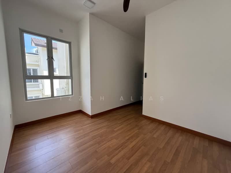Semi-Detached House for Sale in Alam Sari (Bangi) - Izzah Alias - PropertyGuru.com.my