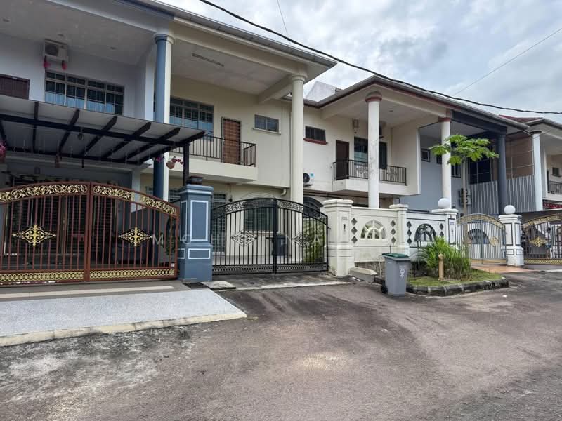 2-storey Terraced House for Sale in Kluang (Johor) - Mohd Nazri - Exterior - PropertyGuru.com.my