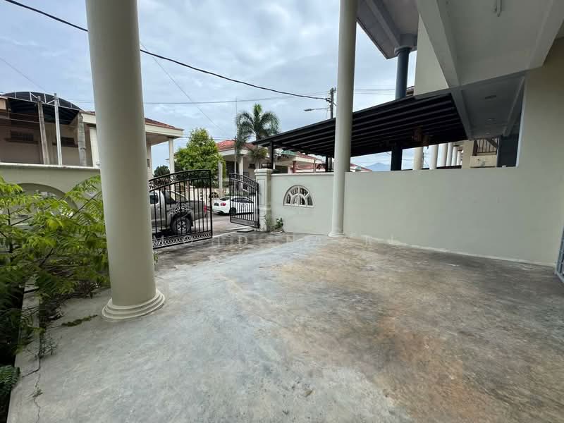 2-storey Terraced House for Sale in Kluang (Johor) - Mohd Nazri - Exterior - PropertyGuru.com.my
