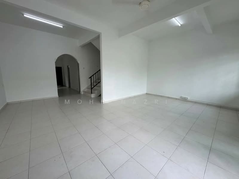 2-storey Terraced House for Sale in Kluang (Johor) - Mohd Nazri - Living Room - PropertyGuru.com.my