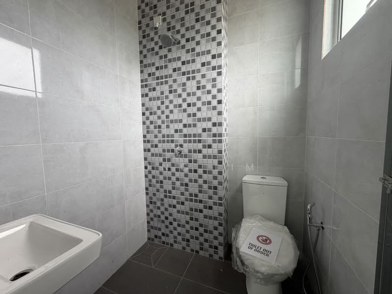 2-storey Terraced House for Sale in Sungai Jawi (Penang) - Fung Lim - Bathroom - PropertyGuru.com.my