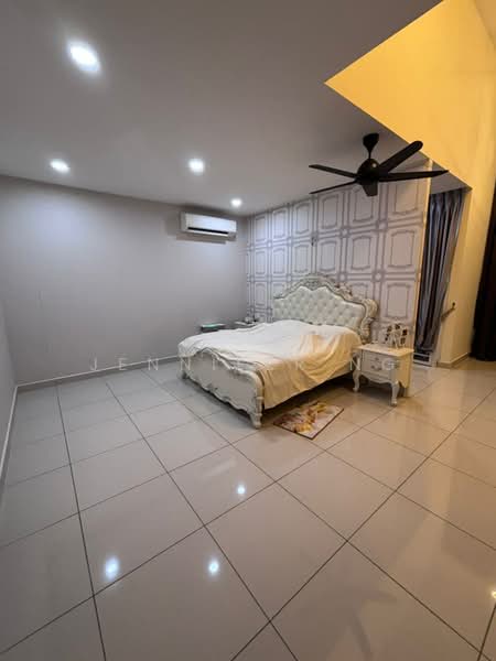 Rumah Teres 3 Tingkat untuk Dijual di Nusa Sentral (Iskandar Puteri (Nusajaya)) - Jennifer Ng - Bedroom - PropertyGuru.com.my