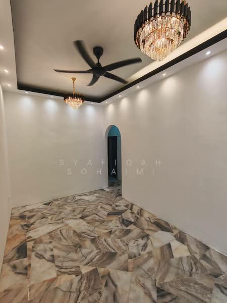 1-storey Terraced House for Sale in Kampung Teluk Panglima Garang (Telok Panglima Garang) - Syafiqah Sohaimi - PropertyGuru.com.my