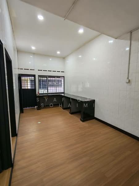 1-storey Terraced House for Sale in Kampung Teluk Panglima Garang (Telok Panglima Garang) - Syafiqah Sohaimi - PropertyGuru.com.my