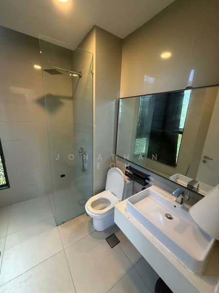 Condominium for Rent at The Veo - Jonathan Yeoh - Bathroom - PropertyGuru.com.my
