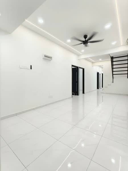 1-storey Terraced House for Sale in Taman Desa Cemerlang (Ulu Tiram) - Wil Mong - Interior - PropertyGuru.com.my