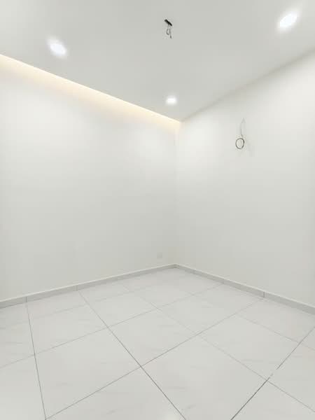 1-storey Terraced House for Sale in Taman Desa Cemerlang (Ulu Tiram) - Wil Mong - Interior - PropertyGuru.com.my