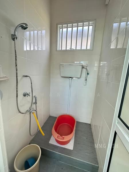 Semi-Detached House for Sale in Taman Bistari (Jenjarom) - Ethan Chua - PropertyGuru.com.my