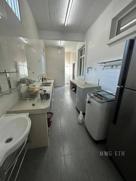 Semi-Detached House for Sale in Taman Bistari (Jenjarom) - Ethan Chua - PropertyGuru.com.my