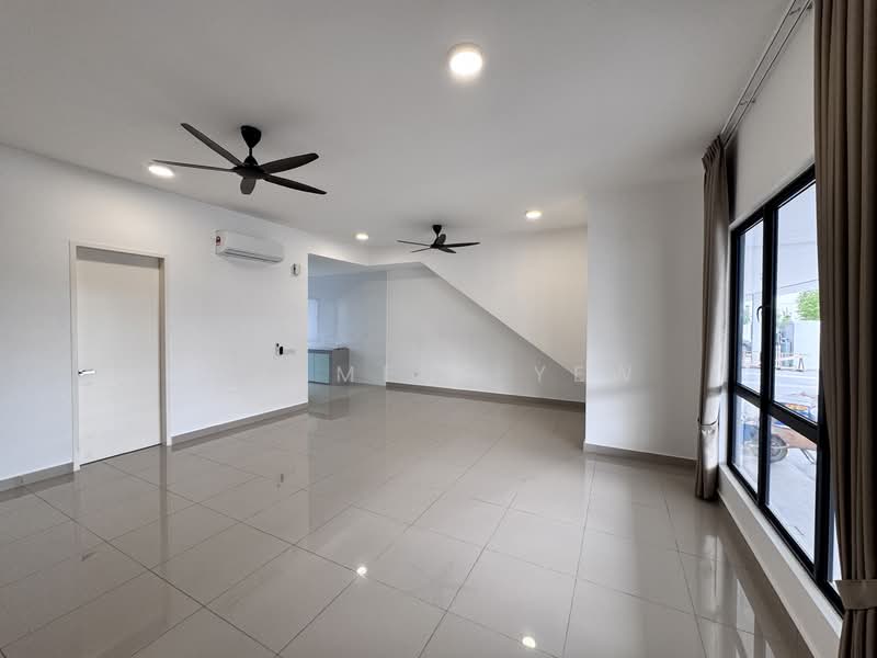 Semi-Detached House for Rent in Eco Ardence (Setia Alam) - Clement Yew - Living Room - PropertyGuru.com.my