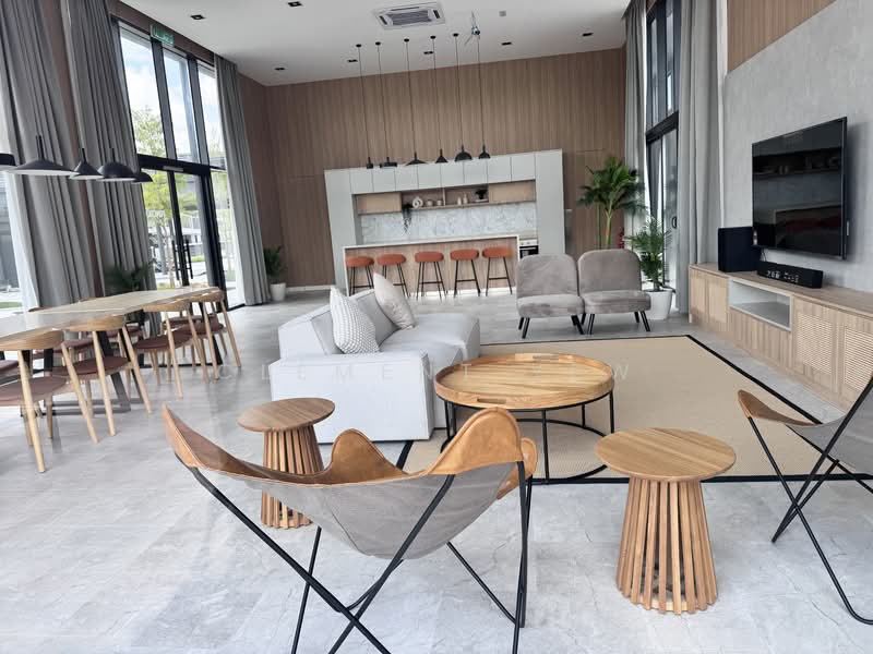 Semi-Detached House for Rent in Eco Ardence (Setia Alam) - Clement Yew - Living Room - PropertyGuru.com.my