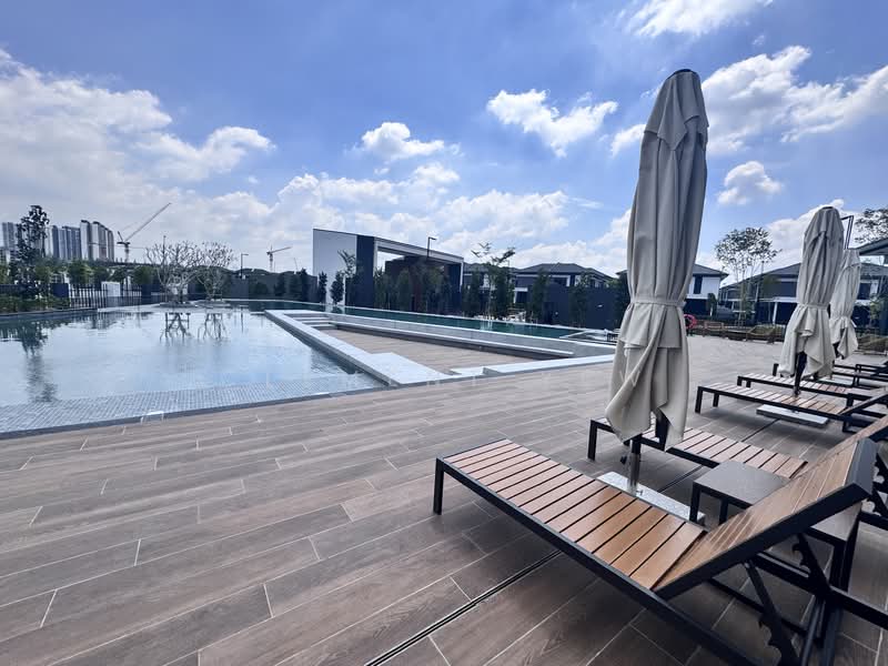 Semi-Detached House for Rent in Eco Ardence (Setia Alam) - Clement Yew - Pool - PropertyGuru.com.my