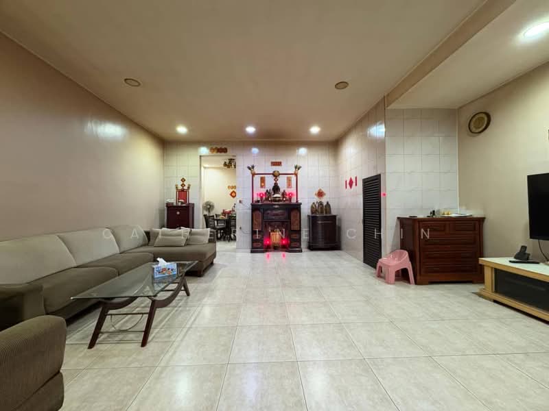 Rumah Teres 2 Tingkat untuk Dijual di Ipoh (Perak) - Catherine Chin - Living Room - PropertyGuru.com.my