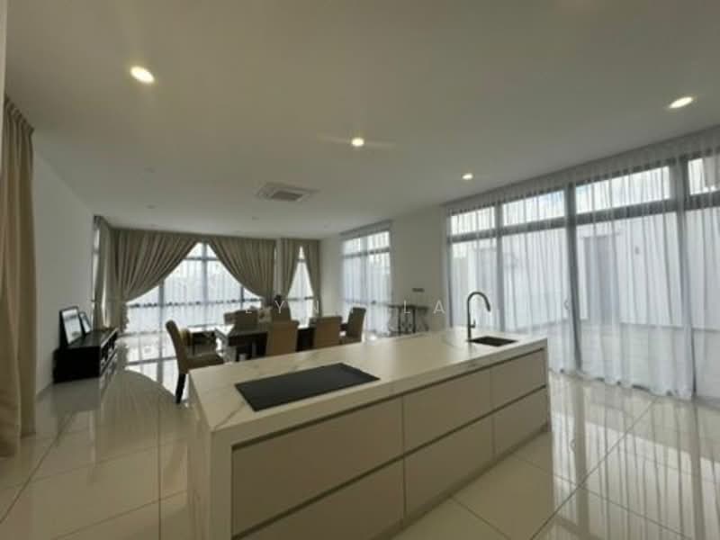 Rumah Banglo untuk Disewa di Horizon Hills (Iskandar Puteri (Nusajaya)) - Elynn Lam - Dining Room - PropertyGuru.com.my